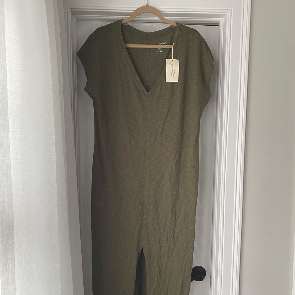 Universal Thread Short Sleeve V-Neck Knit Dress Size Large NWWT